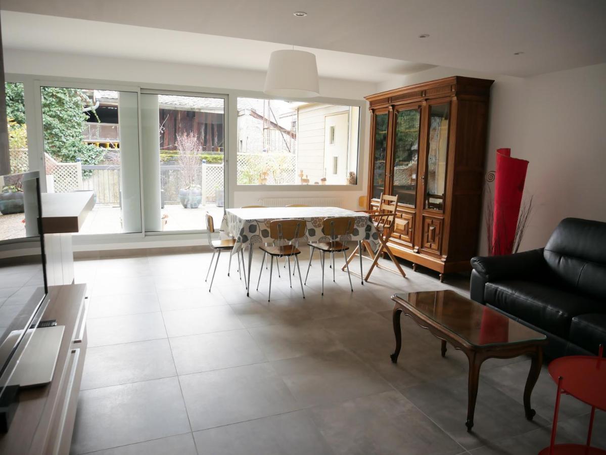 Superbe Appartement En Centre Ville Avec Terrasse Thonon-les-Bains Luaran gambar