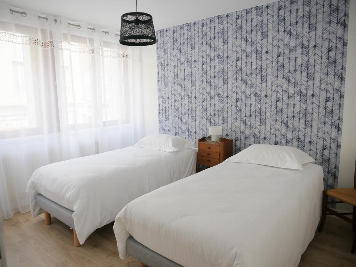 Superbe Appartement En Centre Ville Avec Terrasse Thonon-les-Bains Luaran gambar